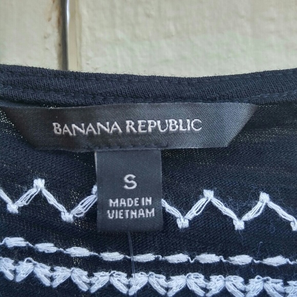 Banana Republic Black Tank with White Detail. - Picture 2 of 5